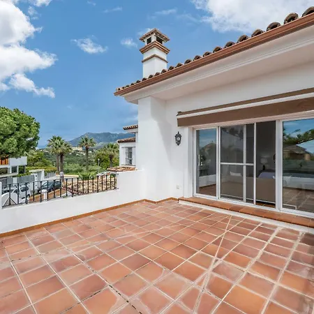 Hakuna Matata Villa *